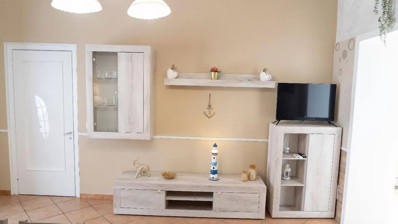 238 Holiday House Catania Apartment