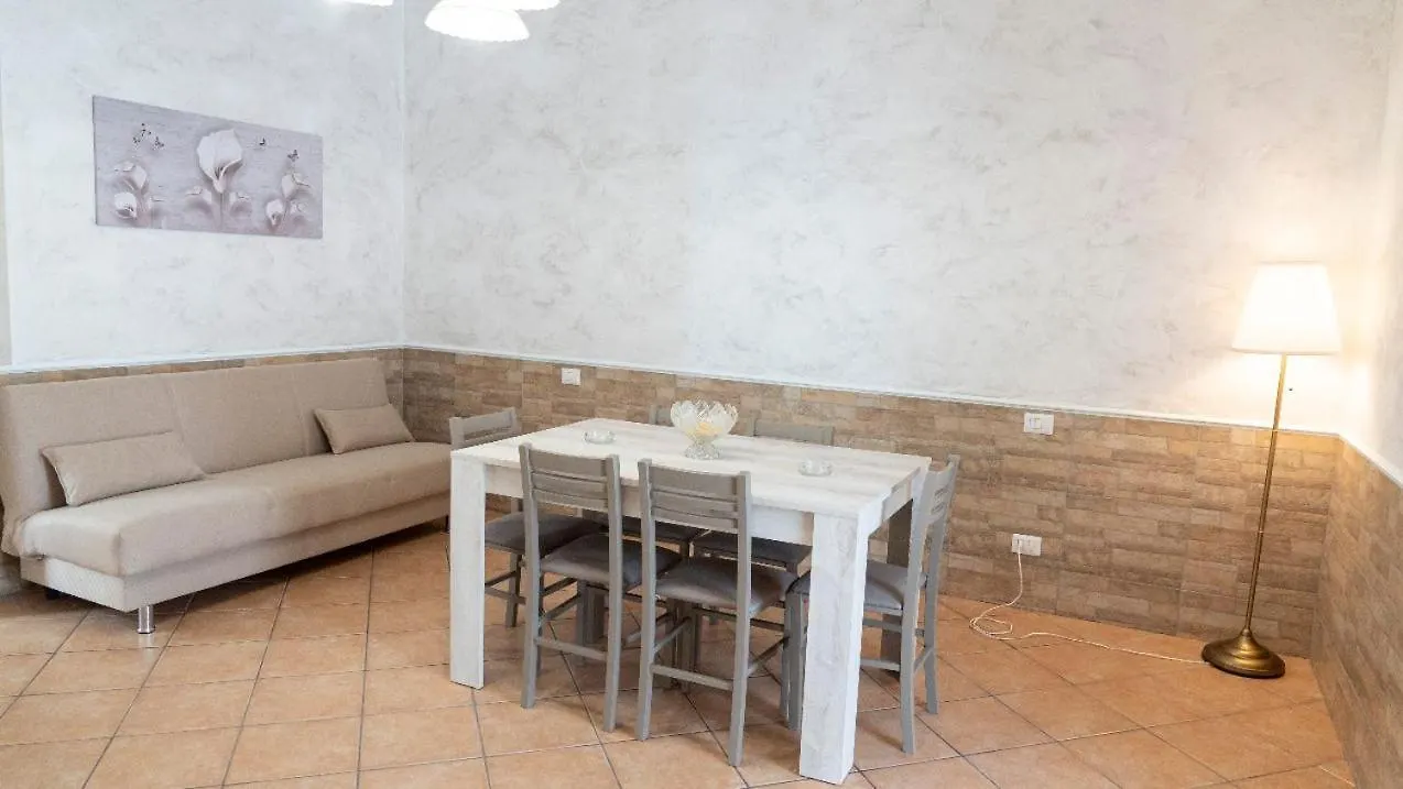 238 Holiday House Catania 0*,  Italy